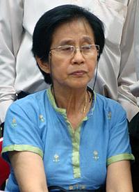 hulu selangor by-election mic division protest 140410 mic division  women chief letchimi