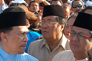 hulu selangor nomination 170410 anwar zaid khalid