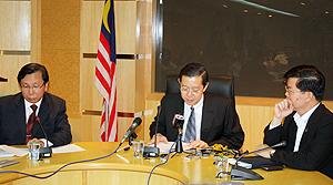 penang legal consultant committee result on local election 300410 01