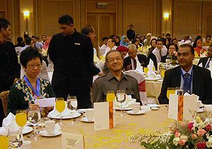 mahathir speech at maicsa 100510 03