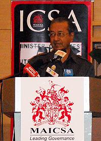 mahathir speech at maicsa 100510 02
