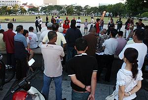 penang speaker corner 200610 crowd