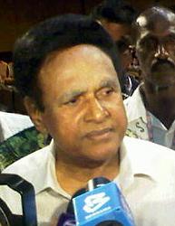 samy vellu mic agm 110710 03
