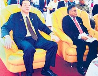 lim guan eng vs nik ali mat yunus 250710 lim guan eng sitting in chair