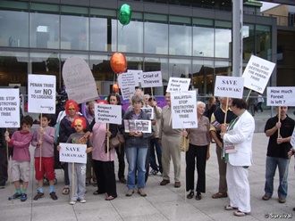 protest against taib mahmud in oxford university london