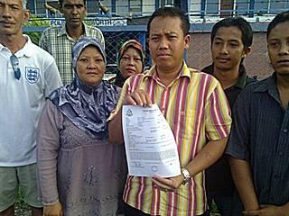 bukit bendera agm 080810 rose akmar with group