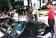 he wen zhong stop car