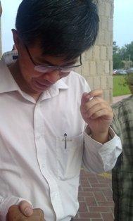 tian chua sobbing at francis xavier funeral
