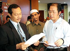 penang lodge mcmc report against blogger 210910 submit letter to mohd hussin ali right