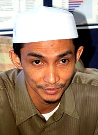 penang lodge mcmc report against blogger 210910 yusni mat piah