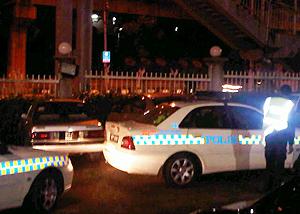 police waiting outside klscah zunar cartoon book launch 240910 01
