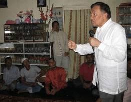 batu sapi 291010 anwar ibrahim talking in kampung lupak meluas