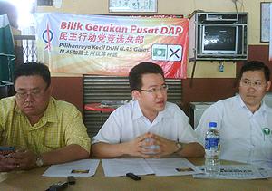 galas by election dap pc on blogger offencive sultan 301010 01