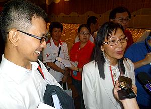 selangor dap election 281110 teresa kok interview
