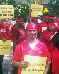 selangor protest against syabas 20101205 supporters 04