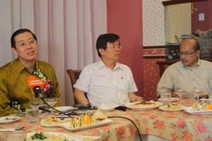 penang no free plastic bag campaign 010111 lim guan eng pc