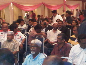 mtuc elections 2010 crowd