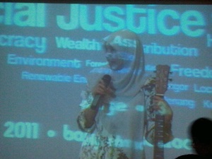nurul izzah at fund-raising dinner for lembah pantai pkr story