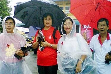 dap distribute leaflet in tenang 290111