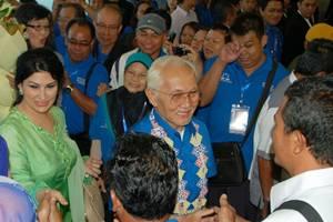 sarawak BN convention taib and wife