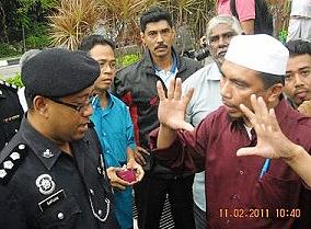 penang amk support anwar demo 170311 dispersed by police