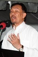 anwar ceramah in permatang pauh 270311 anwar