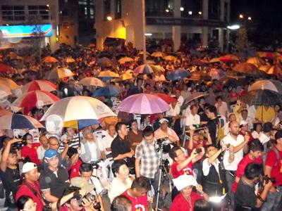 dap miri ceramah rain and umbrella