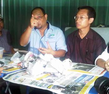 hata wahari nasi lemak protest