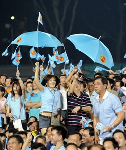 Thousands of spectators gather at an Singapore People's Party's (SPP) election campaign rally at Bishan Stadium 2