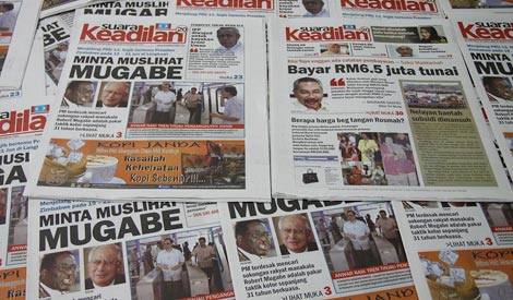 Court orders Wan Azizah, two others, to pay RM70k to Felda