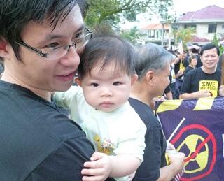 anti lynas bukit perlindung solidarity walk 260611 anti lynas baby