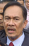 anwar dang wangi police station 290611