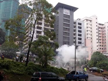 tear gas fire at tung shin hospital 090711 big