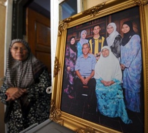 The mother of 39-year-old Bernama TV journalist Noramfaizul Mohd Nor 1