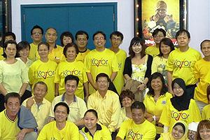 perak pkr support namewee movie 180911 01