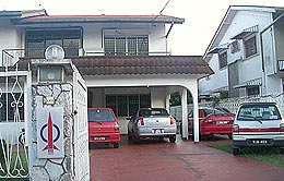 DAP HQ in Petaling Jaya_121004