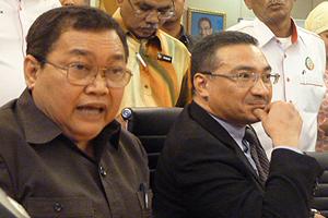 perkasa visit kdn on isa 290911 left ibrahim ali left hishamuddin