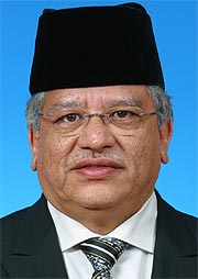 tengku adnan mansor