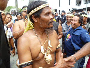 jkkoans coordinator langkap kessu orang asli demo mb mohamad hassan  squatters seremban 161111