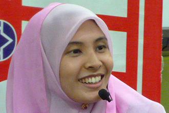 forum pru13 undi siapa jadi penentu 131211 nurul izzah