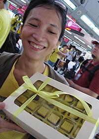 killthebill lrt new year wish yellow protest 311211 14