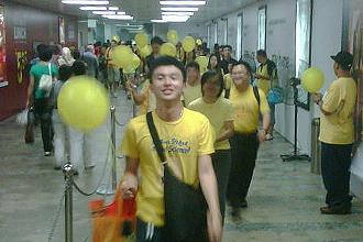 killthebill lrt new year wish yellow protest 311211 in klcc lrt station