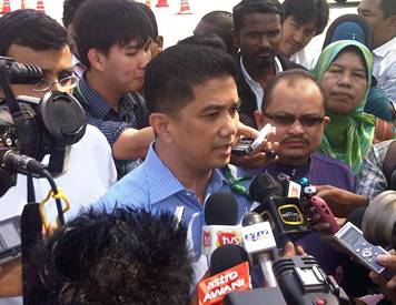 Azmin Ali PC after meeting w police