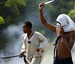 east timor violence 010606 mob
