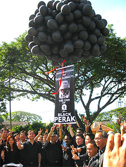 perak 3rd anniversary tree 060212