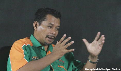 Peneroka Felda Mata Ayer lapor polis terhadap Mazlan Aliman