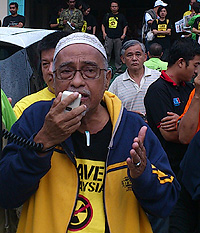 sg lembing lynas protest 110312