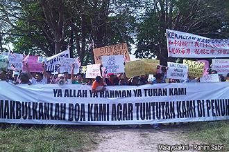 pengerang protest against petrochemical industry 180312 01