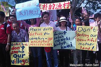 pengerang protest against petrochemical industry 180312 02