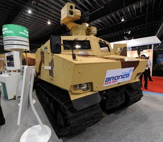 singapore apc armour personnel carrier bronco military